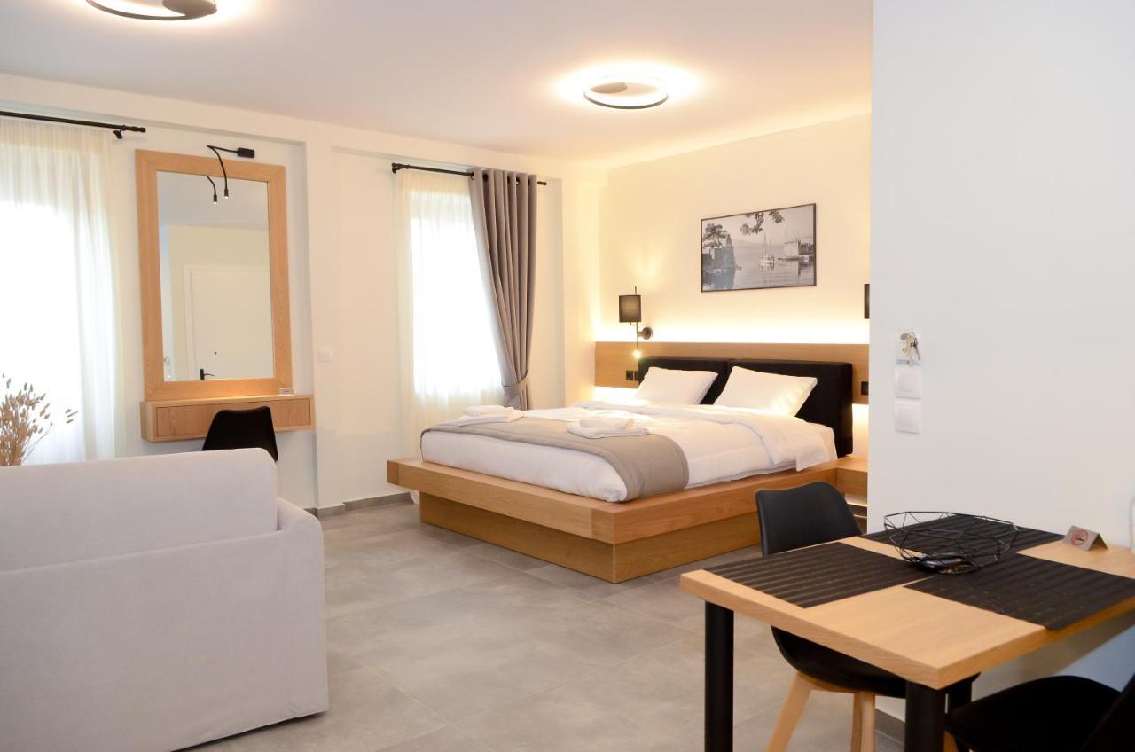 Roloi Suites Нафпактос Экстерьер фото