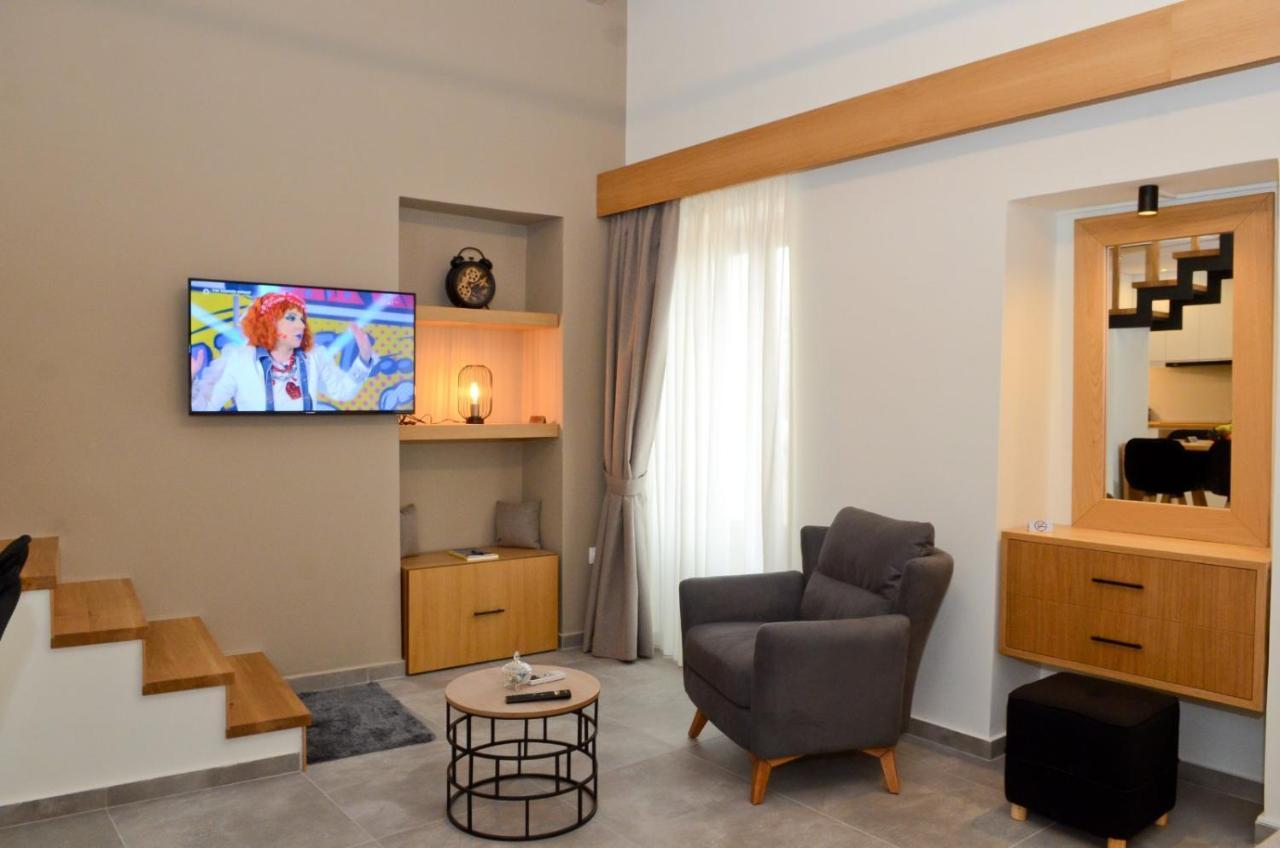 Roloi Suites Нафпактос Экстерьер фото